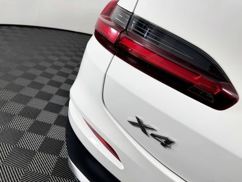 Used 2019 BMW X4 xDrive30i AWD/4WD image 12