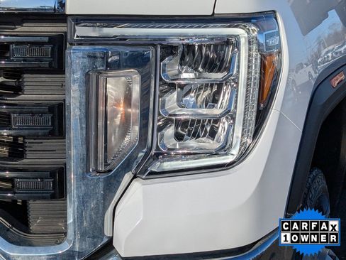 Used 2022 GMC Sierra 3500 Pro w/ Convenience Package image 10