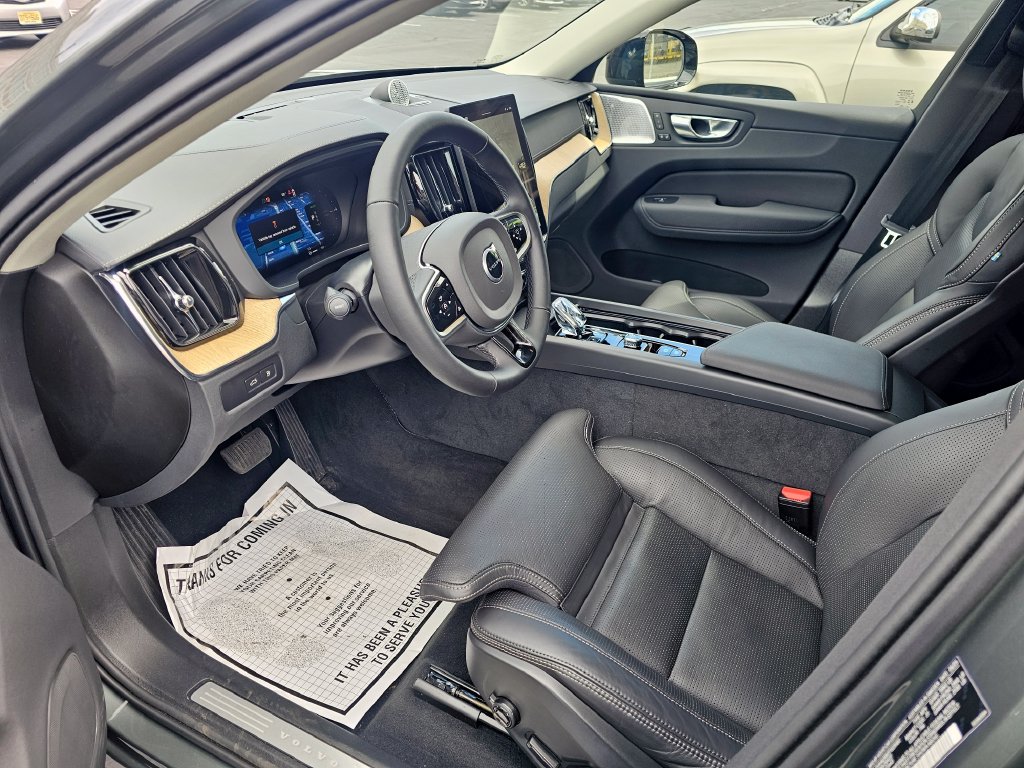 Certified 2026 Volvo XC60 T8 Ultra AWD/4WD image 15