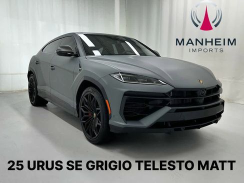 Used 2025 Lamborghini Urus SE image 1