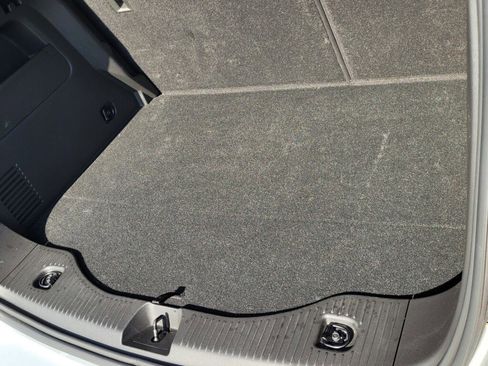 Used 2020 Buick Encore Preferred image 18