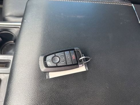 Used 2021 Ford F150 Lariat image 30