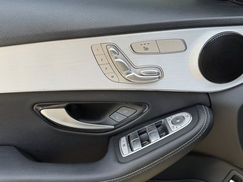 Used 2021 Mercedes-Benz C 300 Sedan image 15