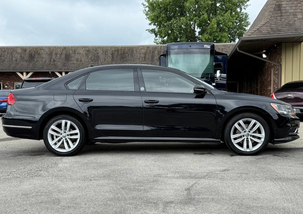 Used 2019 Volkswagen Passat 2.0T Wolfsburg w/ Wheels & Sunroof Package FWD image 6