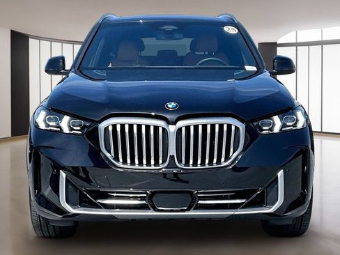 Used 2025 BMW X5 sDrive40i w/ Premium Package RWD image 2