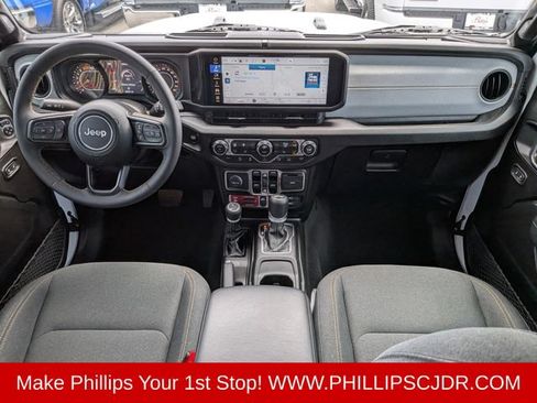 Used 2024 Jeep Wrangler Unlimited Sport AWD/4WD image 14