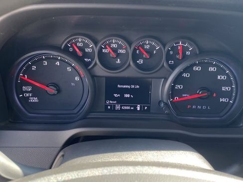 Used 2023 Chevrolet Silverado 1500 Custom Trail Boss w/ Midnight Edition image 18