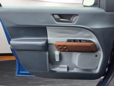Used 2024 Ford Maverick Lariat FWD image 15