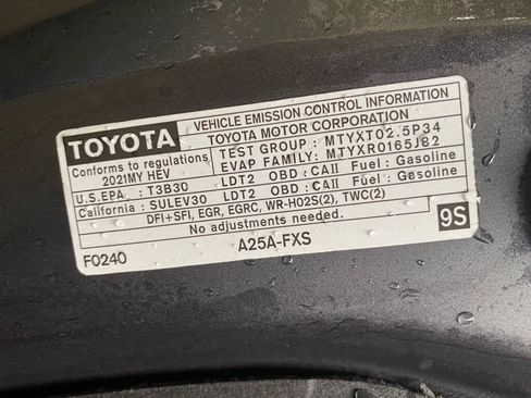 Used 2021 Toyota Highlander XLE image 33