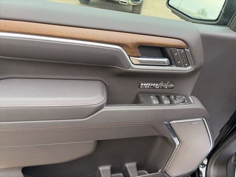 New 2026 Chevrolet Silverado 1500 High Country image 17