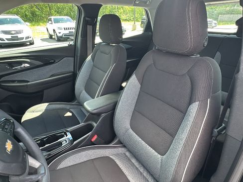 Certified 2023 Chevrolet TrailBlazer LS FWD image 8