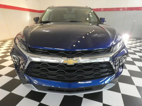 Used 2023 Chevrolet Blazer LT w/ Convenience Package image 2