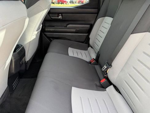 Used 2025 Toyota Tacoma TRD Off-Road image 30