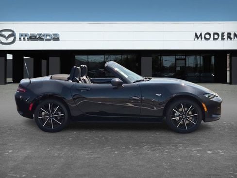 New 2026 MAZDA MX-5 Miata Grand Touring RWD image 6