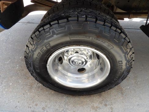 Used 1999 Dodge Ram 3500 Truck SLT image 27