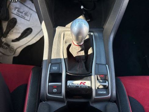 Used 2021 Honda Civic Type R image 9