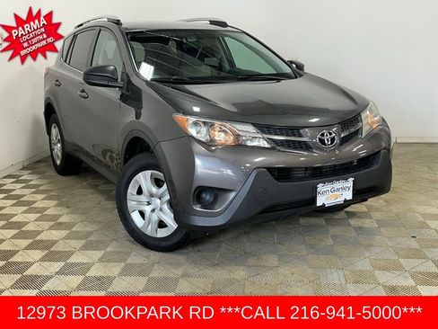 Used 2014 Toyota RAV4 LE AWD/4WD image 3