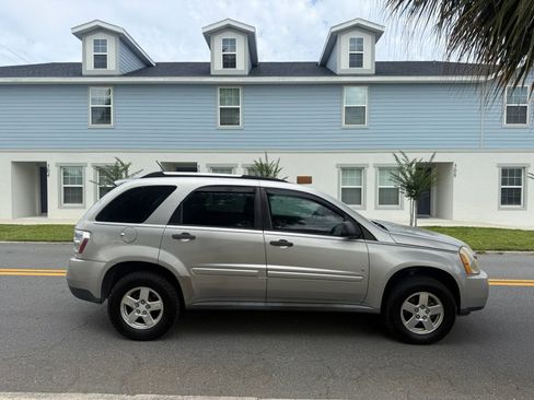 Used 2008 Chevrolet Equinox LS FWD image 4