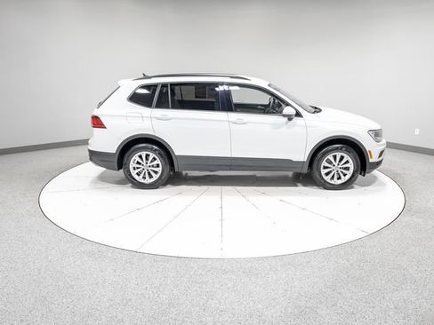 Used 2020 Volkswagen Tiguan S image 29