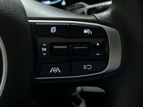 Used 2023 Kia Sportage LX AWD/4WD image 23