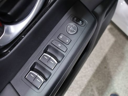Used 2023 Honda CR-V Sport Touring image 14