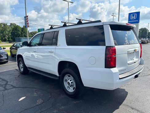 Used 2016 Chevrolet Suburban 3500 LS AWD/4WD image 6