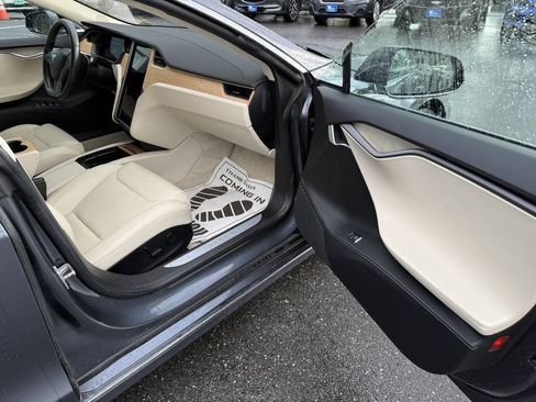 Used 2019 Tesla Model S 100D AWD/4WD image 7