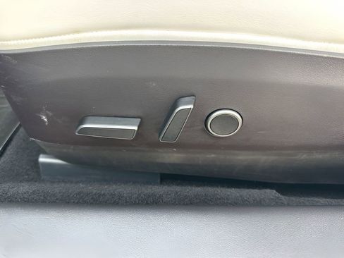 Used 2021 Tesla Model 3 Standard Range Plus image 10