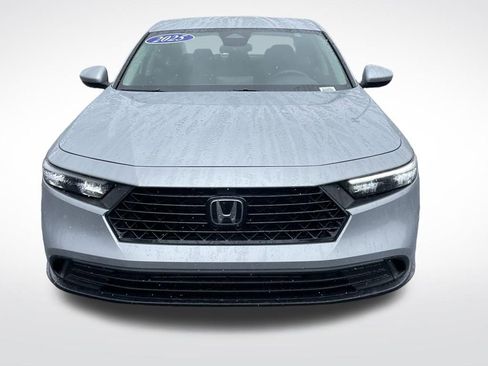 Used 2025 Honda Accord LX image 9