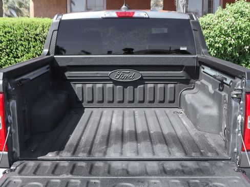 Used 2025 Ford Maverick XLT w/ XLT Luxury Package FWD image 8