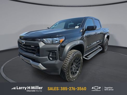New 2026 Chevrolet Colorado Trail Boss AWD/4WD image 1