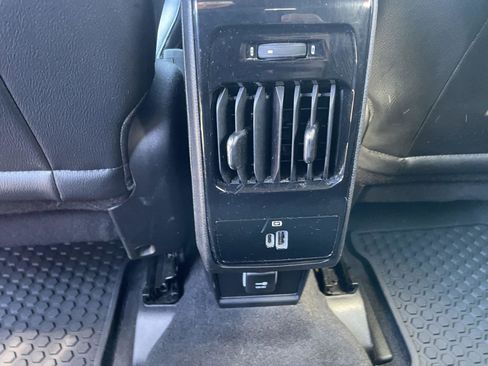 Used 2025 Jeep Compass Trailhawk w/ Trailhawk Convenience Group image 25