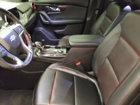 Used 2019 Chevrolet Blazer RS FWD image 17