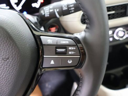 New 2026 Honda HR-V EX-L image 32