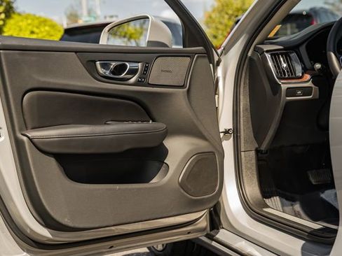 Certified 2023 Volvo S60 B5 Ultimate image 37