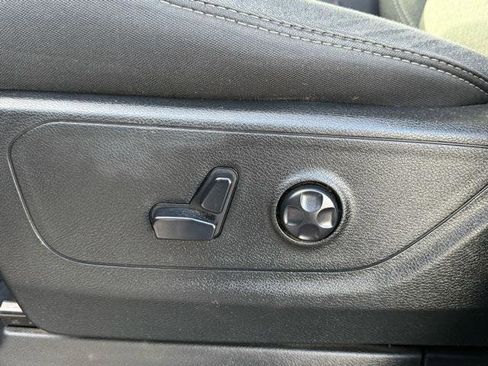 Used 2020 RAM 1500 Big Horn image 25