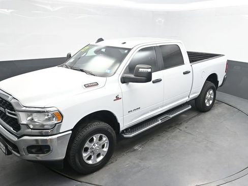 Used 2023 RAM 2500 Big Horn w/ Level 1 Equipment Group image 25
