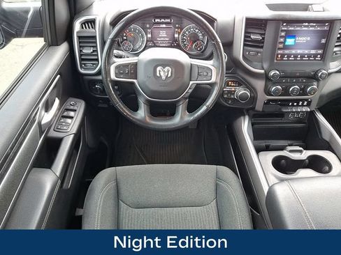 Used 2020 RAM 1500 Big Horn AWD/4WD image 3