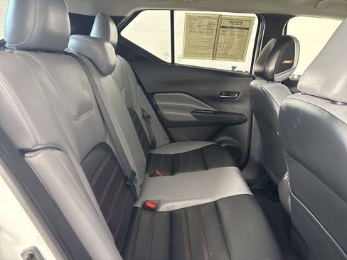 Used 2023 Nissan Kicks SR w/ SR Premium Package image 23