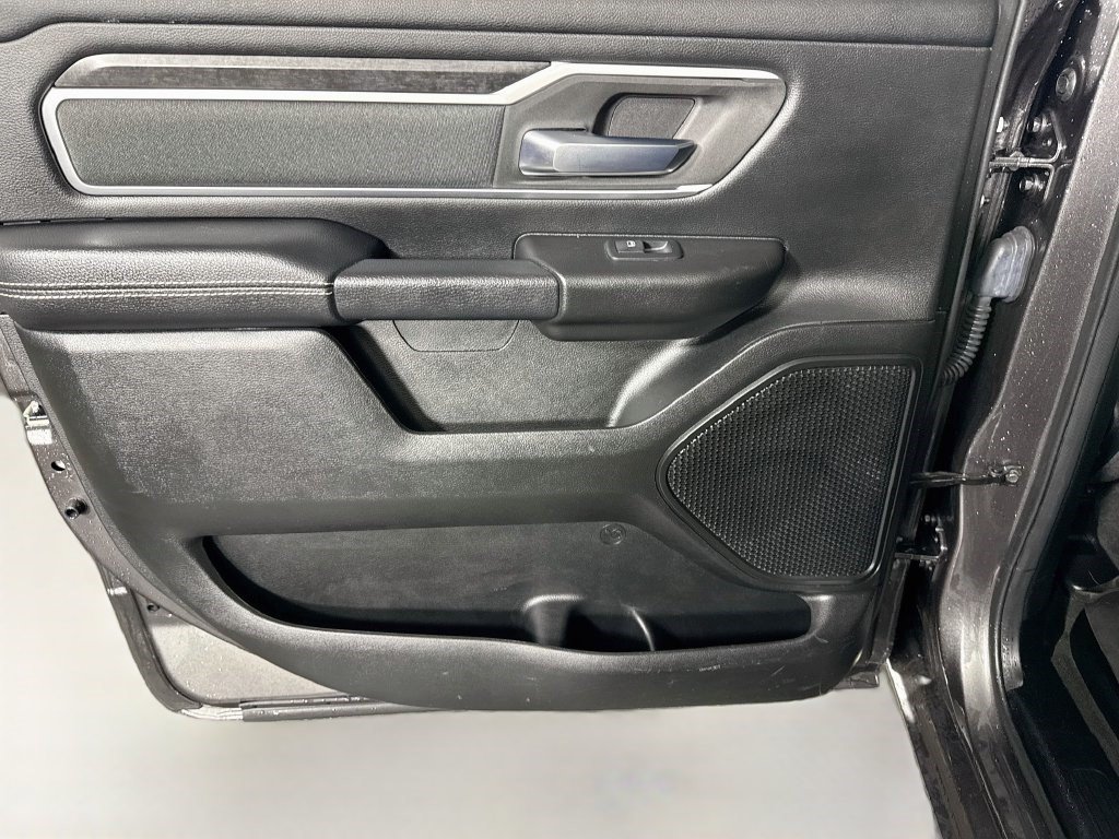 Used 2021 RAM 1500 Big Horn AWD/4WD image 25