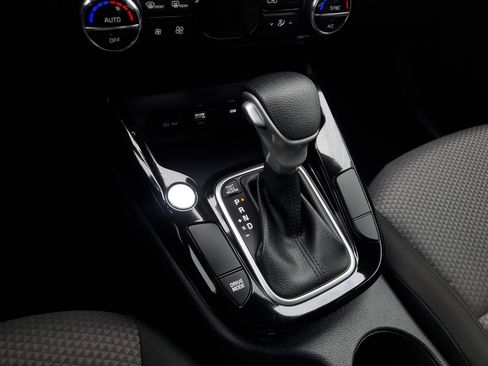 Used 2025 Kia Soul S image 22