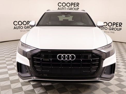 Used 2021 Audi Q8 Prestige w/ Prestige Package image 9