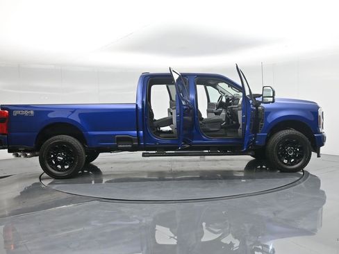 New 2026 Ford F350 XLT w/ XLT Premium Package image 4