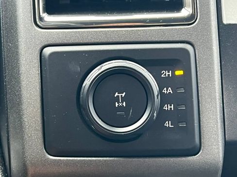 Used 2019 Ford F150 Raptor w/ Equipment Group 802A Luxury AWD/4WD image 35