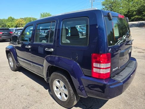 Used 2012 Jeep Liberty Sport AWD/4WD image 7