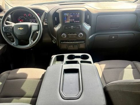 Used 2026 Chevrolet Silverado 1500 Custom AWD/4WD image 25