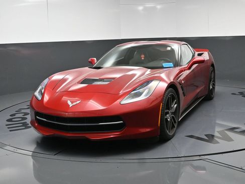 Used 2015 Chevrolet Corvette Stingray Coupe RWD image 11