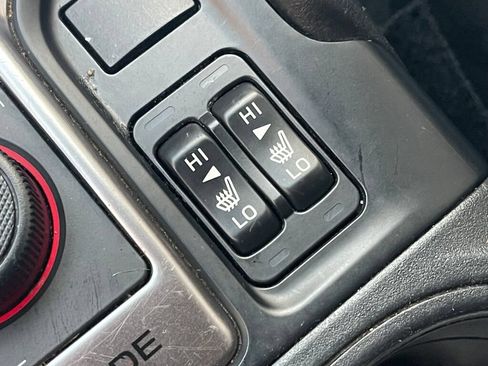 Used 2022 Subaru Forester Premium AWD/4WD image 17