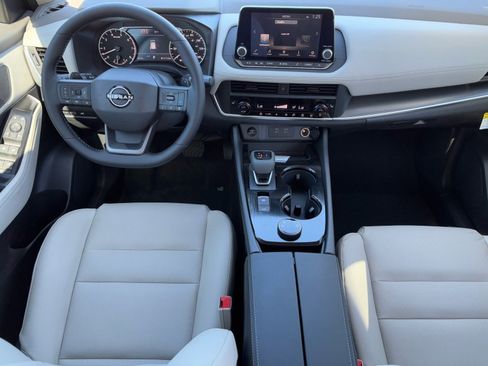 New 2026 Nissan Rogue SV image 14