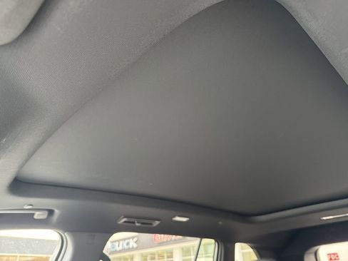 Used 2024 GMC Acadia AT4 w/ Super Cruise Package image 37